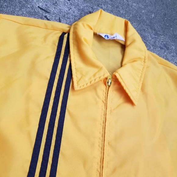 Vintage Windbreaker by Avon Sportswear - Picture 3 of 4